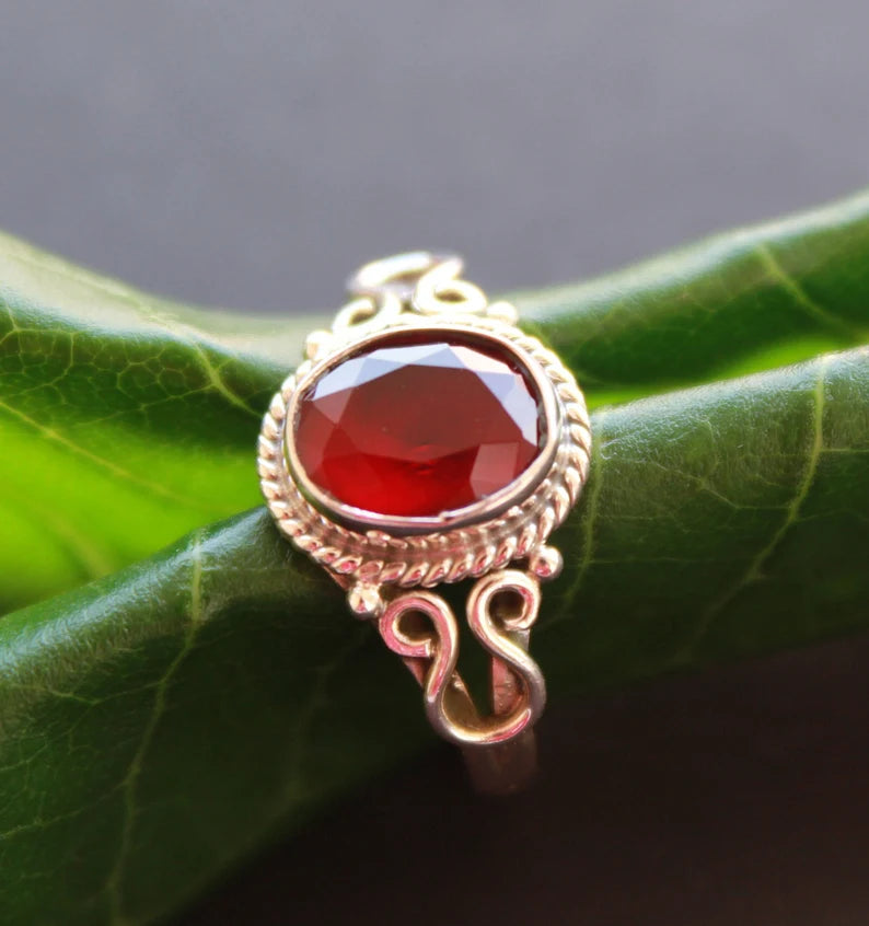 Vintage Red Ruby Glass Gemstone Statement Ring