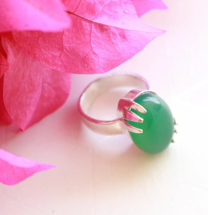 Antique Looking Green Onyx Birthstone Ring