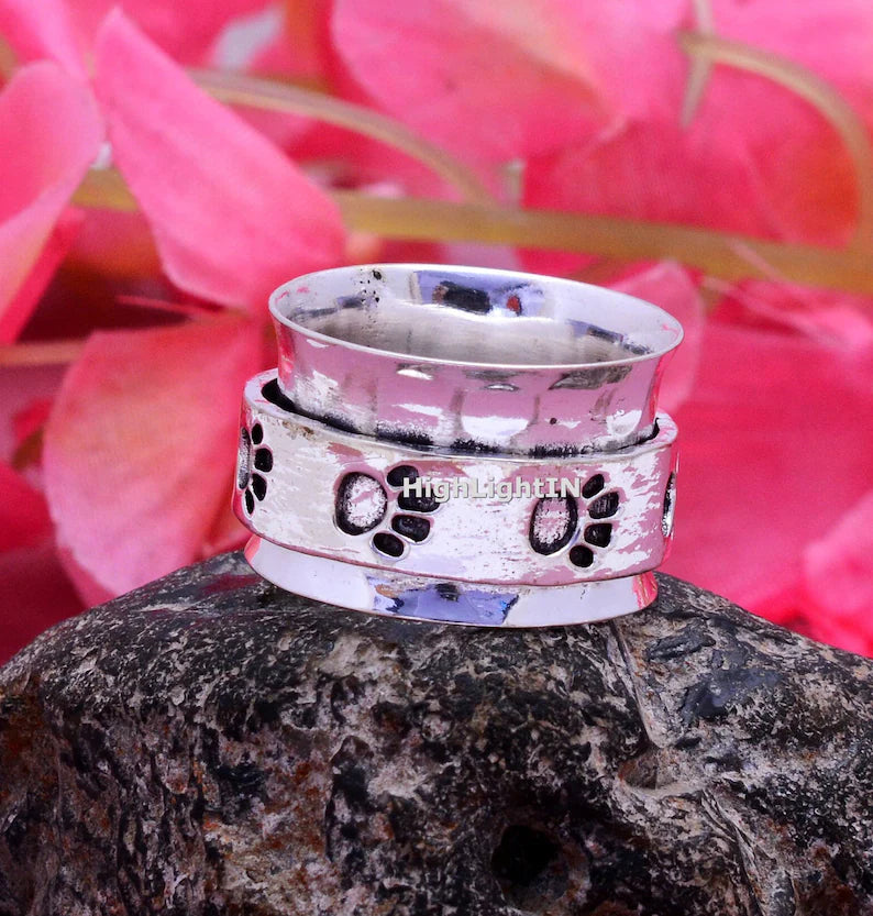 Paw Print Spinner Ring