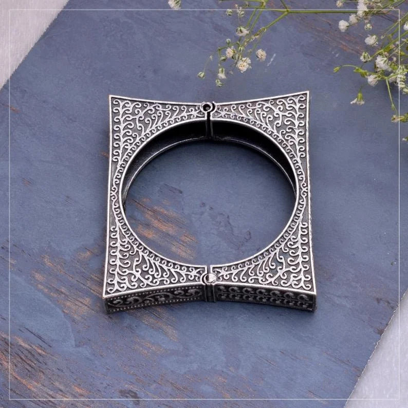 Antique Traditional Black Oxidised Bangle