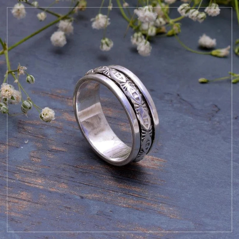Textured Spinner Fidget Meditation Thumb Ring
