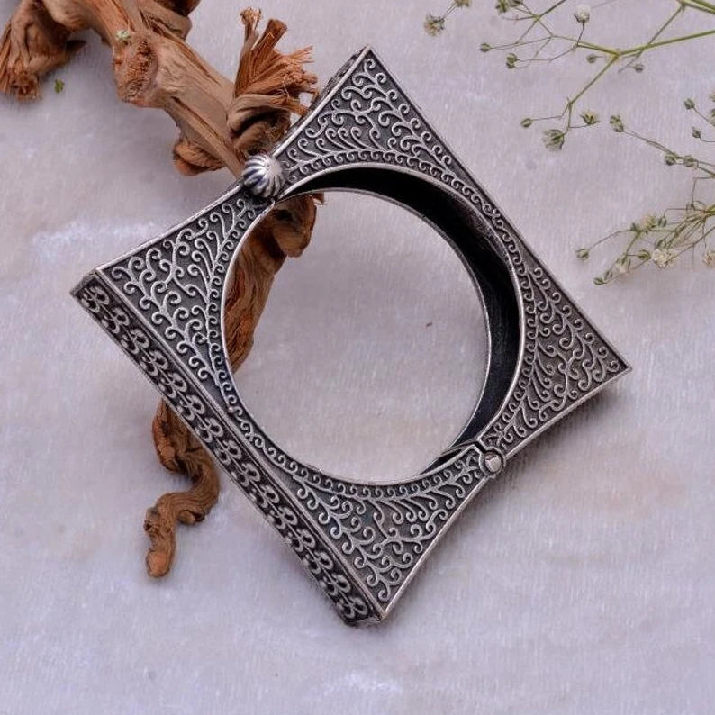 Antique Traditional Black Oxidised Bangle