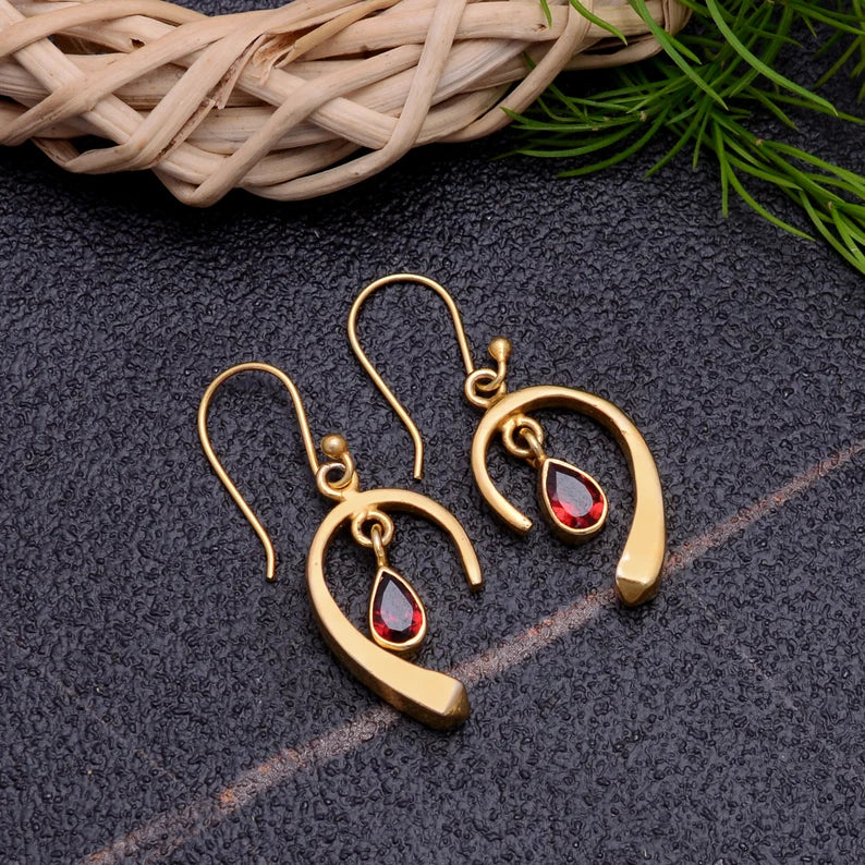 Stunning Red Garnet Dangling Handcrafted Drop Earrings