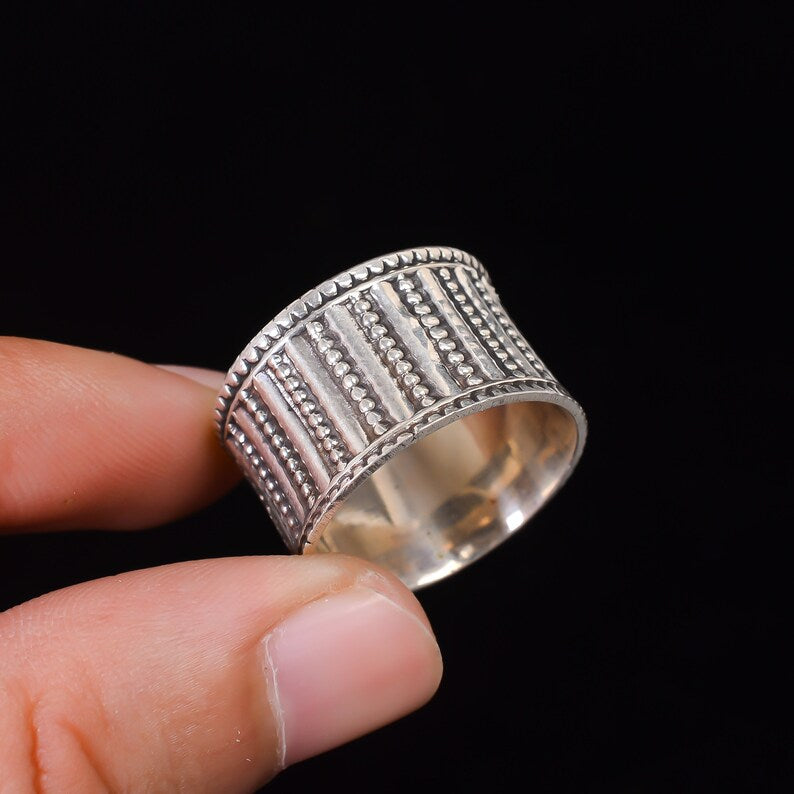 Gorgeous Designer Vintage Style Handmade Thumb Band Ring