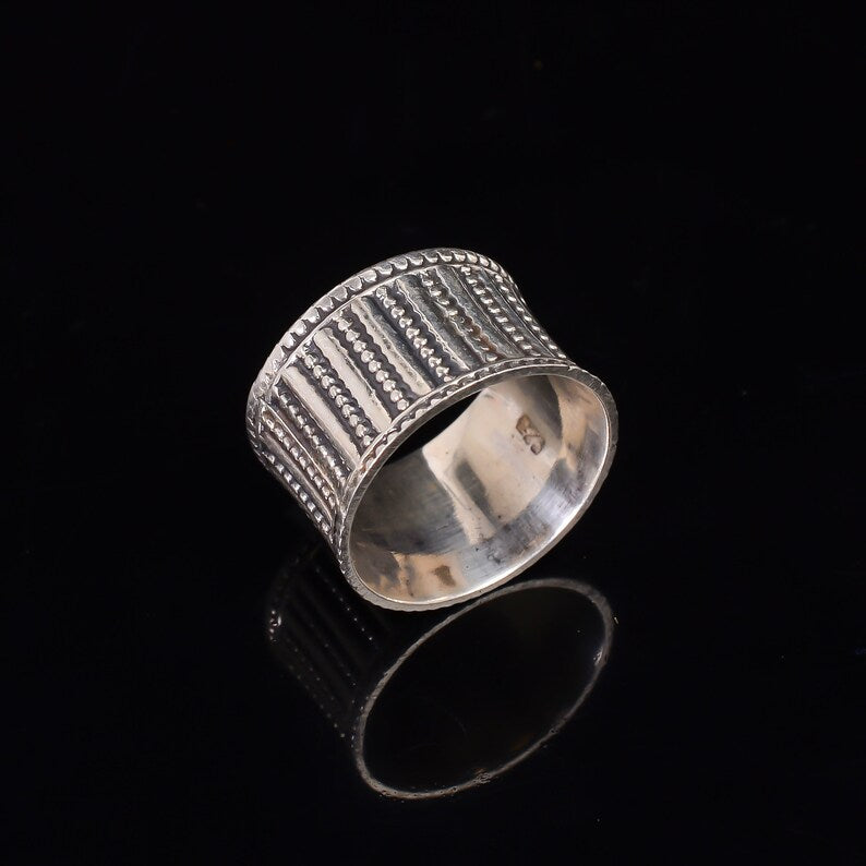Gorgeous Designer Vintage Style Handmade Thumb Band Ring