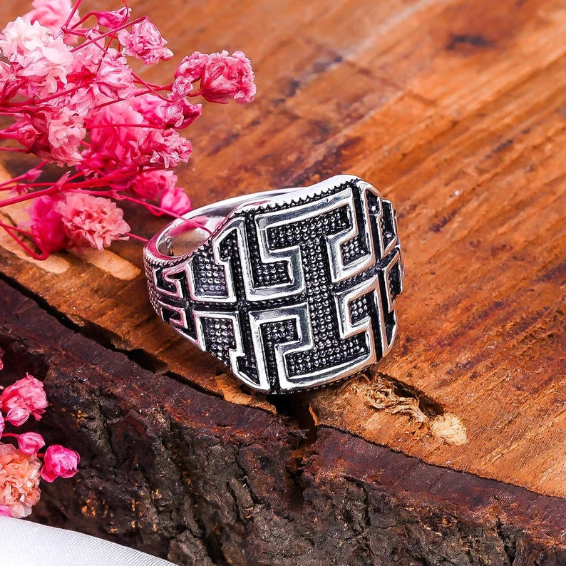 Maze Handcrafted Minimalist Statement Promise Ring
