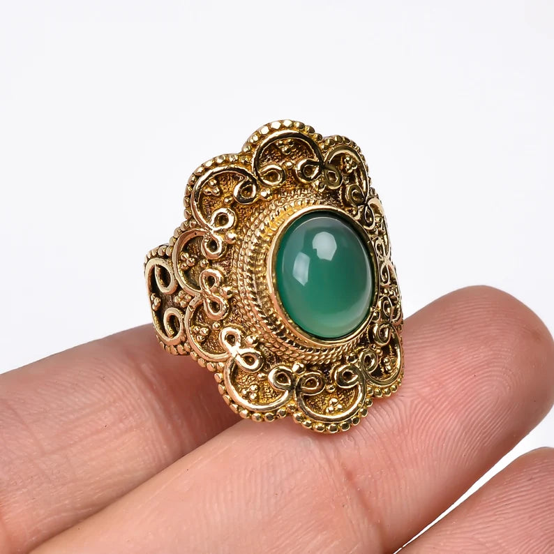 Green Onyx Semi Precious Antique Band Signet Ring