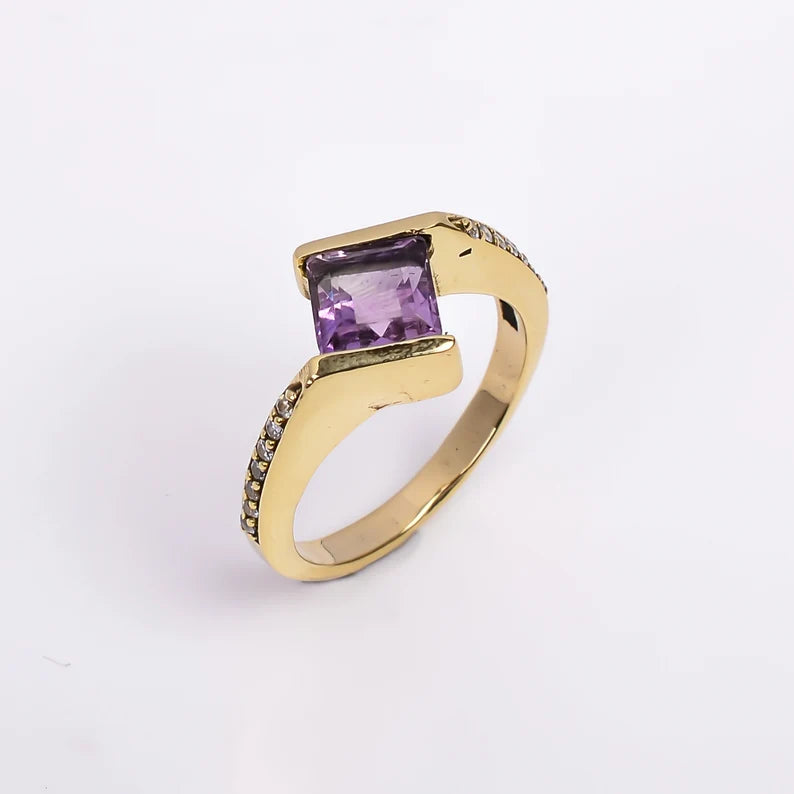 Exquisite Amethyst And Cubic Zirconia Engagement Ring
