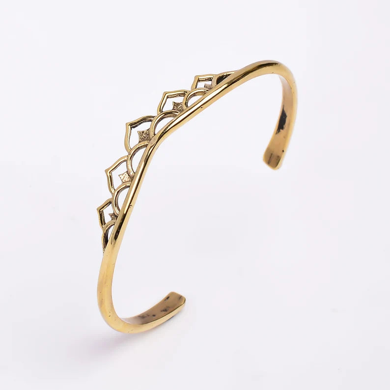 Gold Polished Adjustable Crown Handmade Bangle