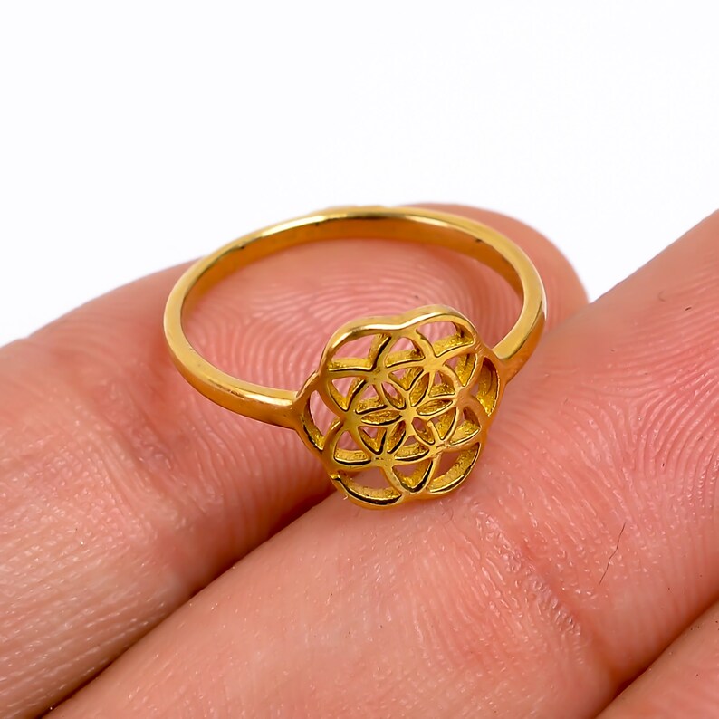 Handcrafted Flower Design Healing Statement Ring