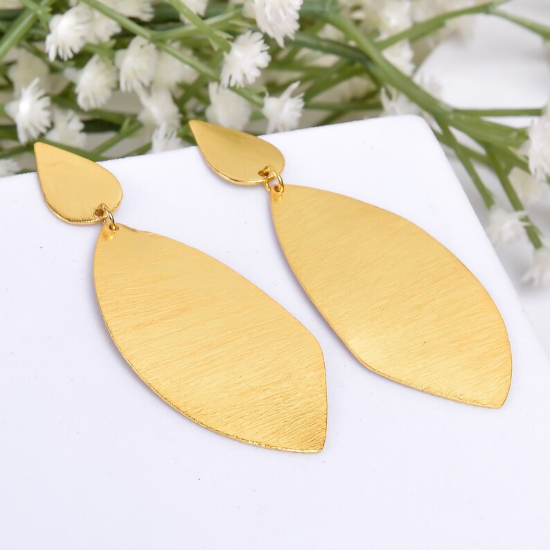 Handcrafted Minimalist Drop Elegant Women's Earrings