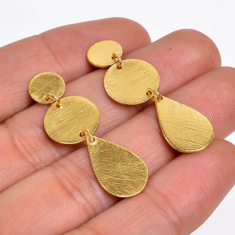 Handcrafted Round And Pear Shaped Stud Minimalist Earrings