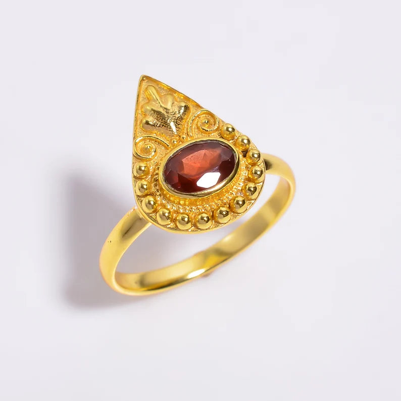 Garnet Elegant Women's Handcrafted Birthstone Ring