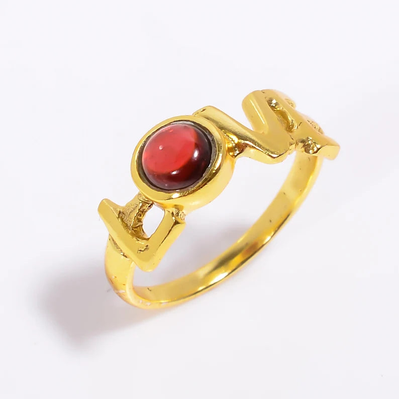 Garnet Love Design Women's Birthstone Minimalist Ring