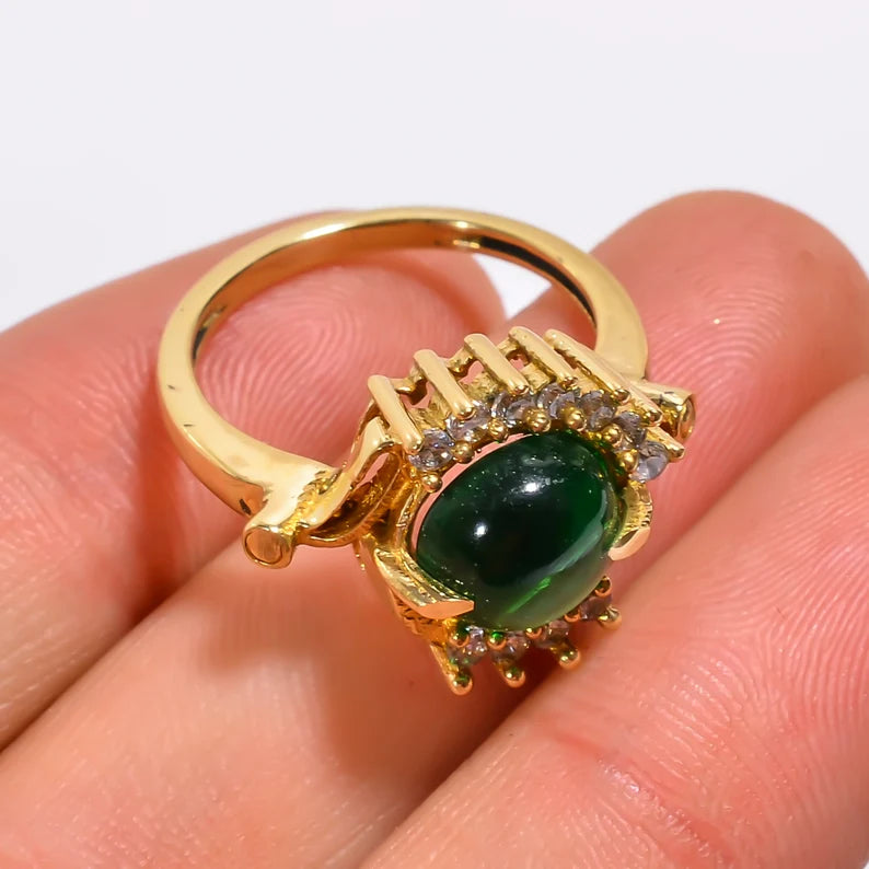 Green Onyx And Cubic Zirconia Gemstone Women's Ring