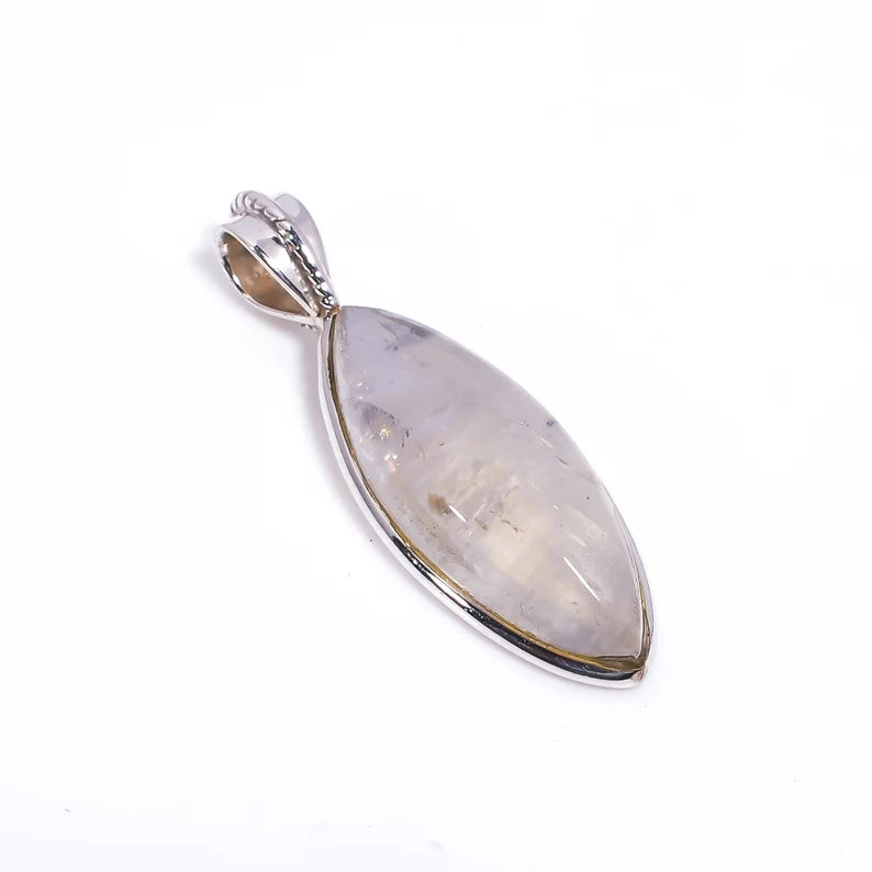 Rainbow Moonstone 925 Sterling Silver Pendant
