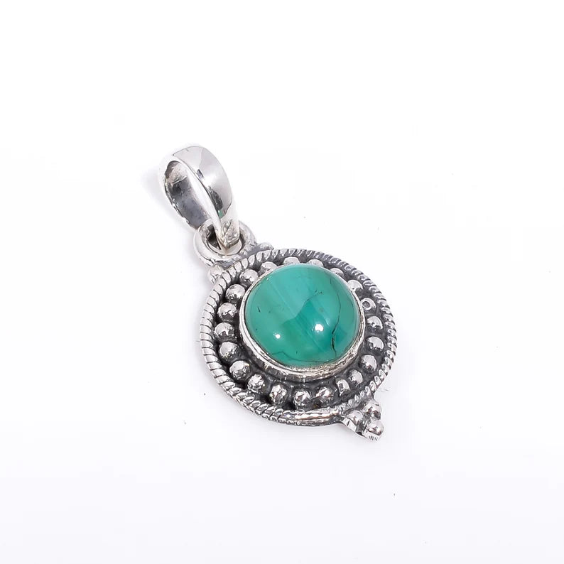 Green Onyx 925 Sterling Silver Handcrafted Pendant