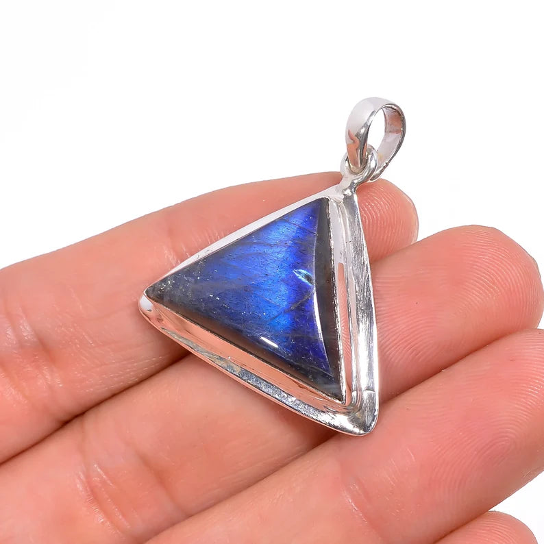Natural Labradorite Gemstone 925 Sterling Silver Pendant