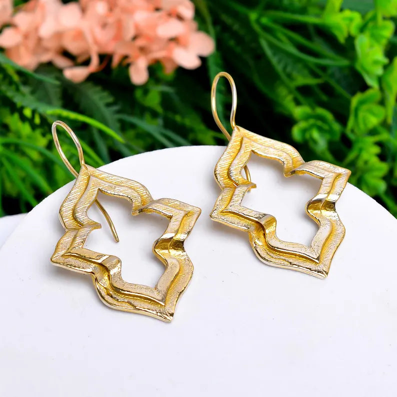 Women Handcrafted Minimalist Drop Earrings