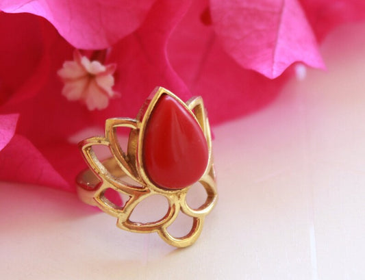 Natural Red Onyx Handmade Flower Shaped Birthstone Ring