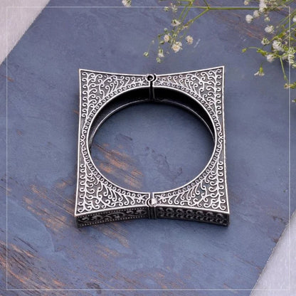 Antique Traditional Black Oxidised Bangle