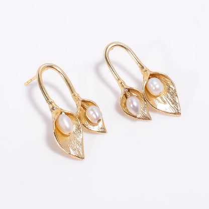 Natural Pearl Stud Handcrafted Minimalist Earrings