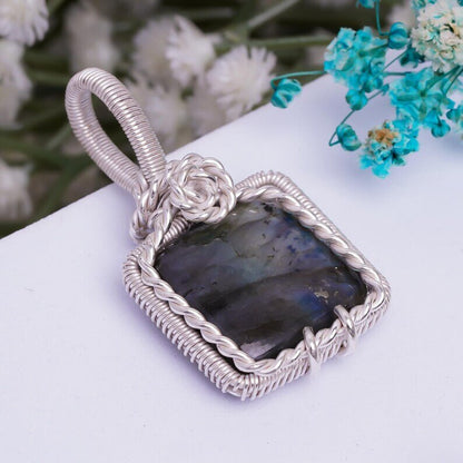 Labradorite Gemstone 925 Sterling Silver  Pendant