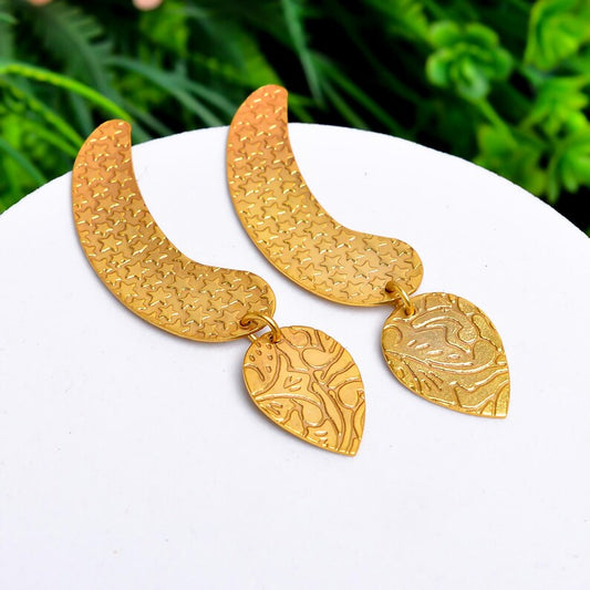 Women Star Pattern Stud Minimalist Handcrafted Earrings