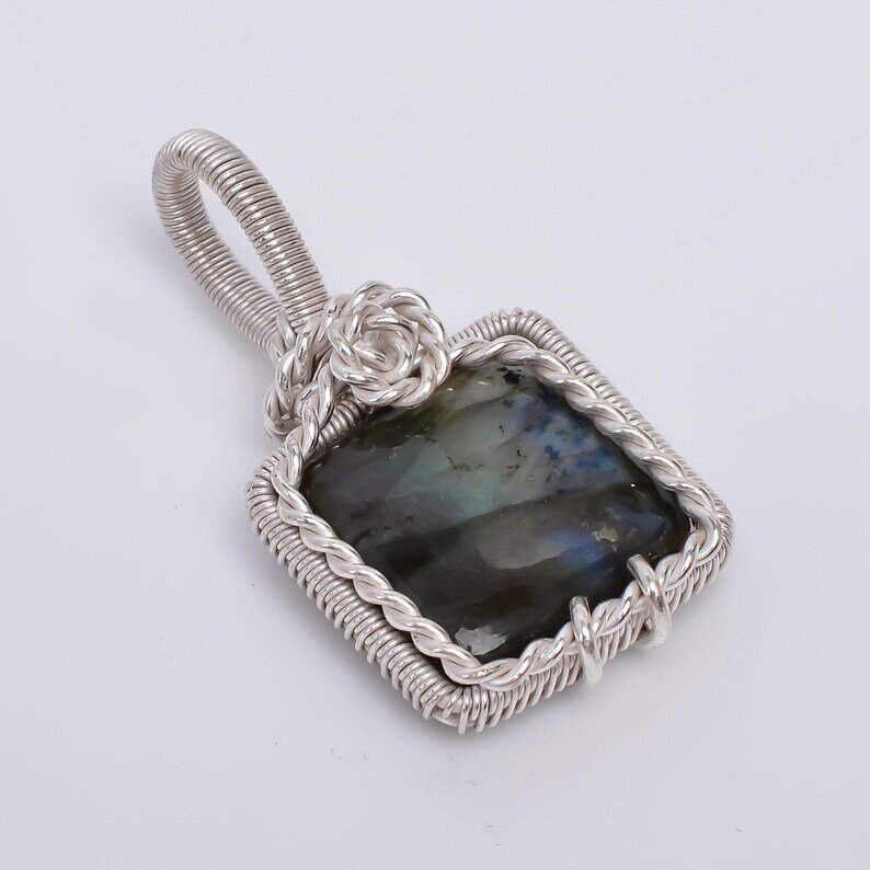 Labradorite Gemstone 925 Sterling Silver  Pendant